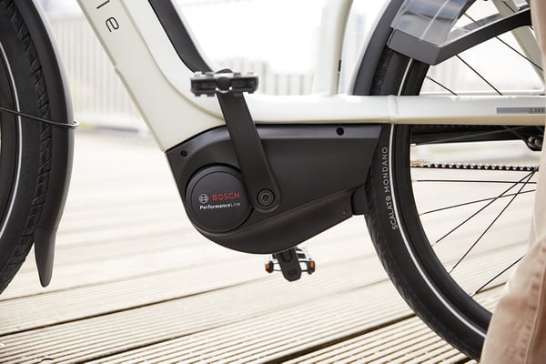 Bosch Mittelmotor und Riemenantrieb: Das Avignon C380 HMB Limited von Gazelle / Bildrechte: Gazelle