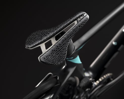 Der RC139 Carbon-Air-Sattel verfügt über ein mit 3D-Technologie entwickeltes Polster