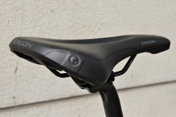 Der passende Sattel von Ergon ©Urwahn