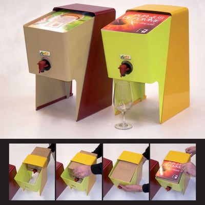 WATHDESIGN conçoit un présentoir distributeur pour Cubi de jus de fruits