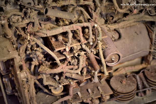 radio lorenz t rex imperator audiophon dan aetherman steampunk art