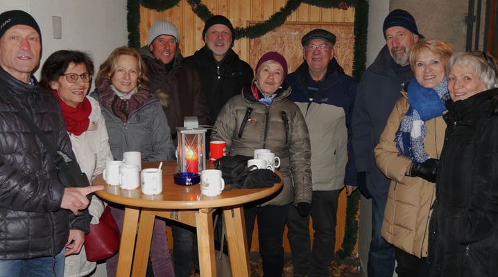 Punschhütte am zweiten Adventsamstag
