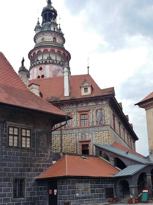 Montag: Schlossturm des Schlosses Krumau