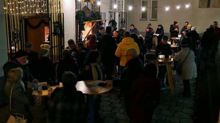 Eröffnung am ersten Advent-Samstag