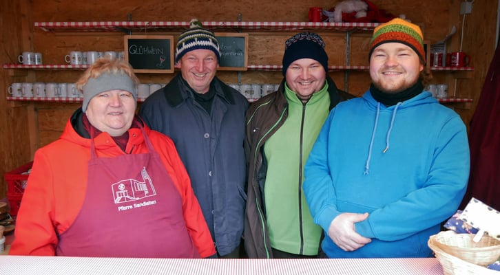 Das Punschhütten Team am vierten Advent-Sonntag
