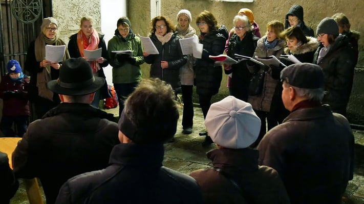 Vierter Adventsamstag, es singen Vroni Wirth & Chor