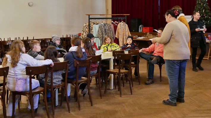 Sonntag (zweiter Tag), Vorbereitung im Pfarrsaal