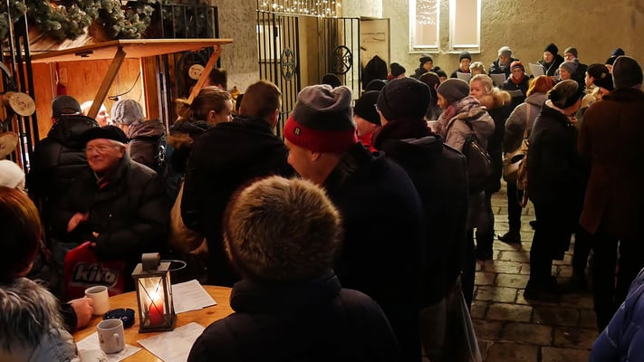 Punschhütte am ersten Adventsamstag