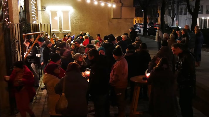 Punschhütte am dritten Adventsamstag