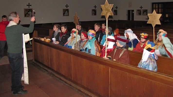 Montag: Segnung der Sternsinger und der Kreide