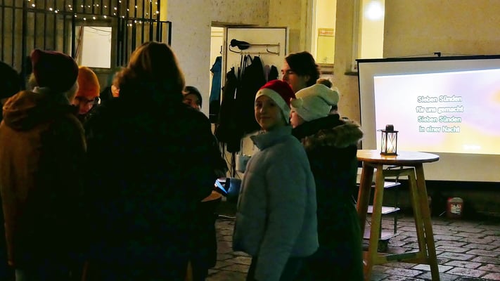 Weihnachts-Karaoke am zweiten Advent-Samstag