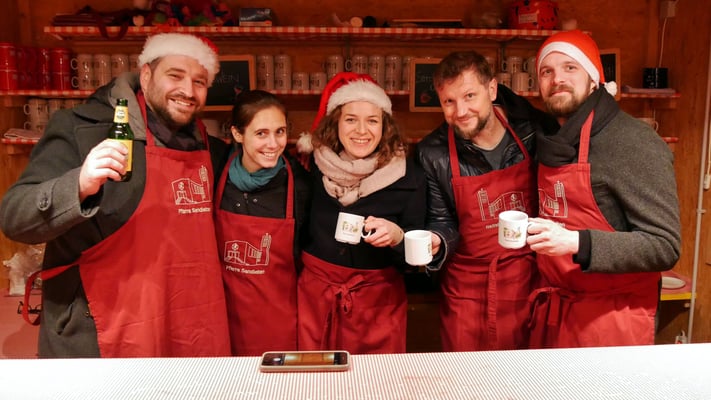 Punschütten-Team nach der Christmette