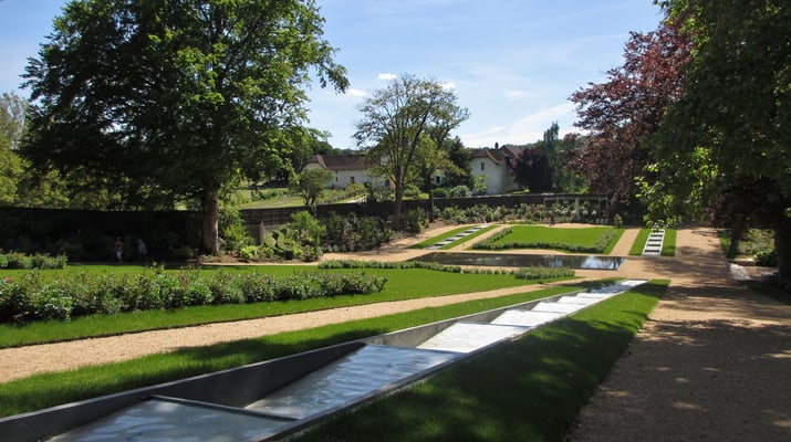 Dienstag: Chateaux Milande, Gartenanlage im Grundstück von Josephine Baker's Wohnsitz