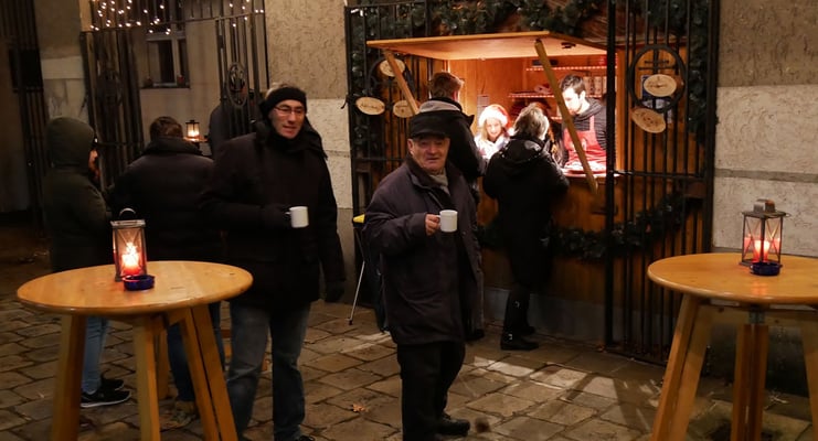 Punschhütte am zweiten Adventsamstag