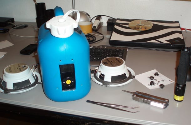 Endmontage des BKR, kurz vor dem Einbau der wasserdichten Lautsprecher