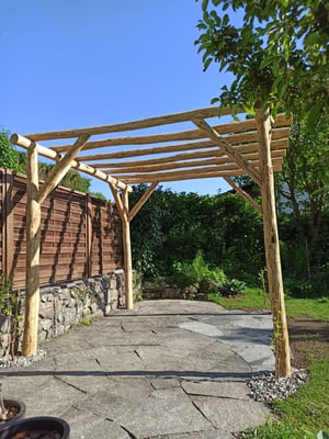 Dubach Garten Kundengärtner Pergola