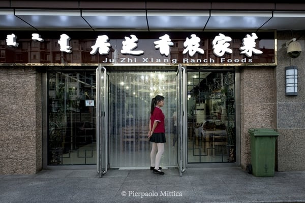 An empty restaurant in the city center of Ordos