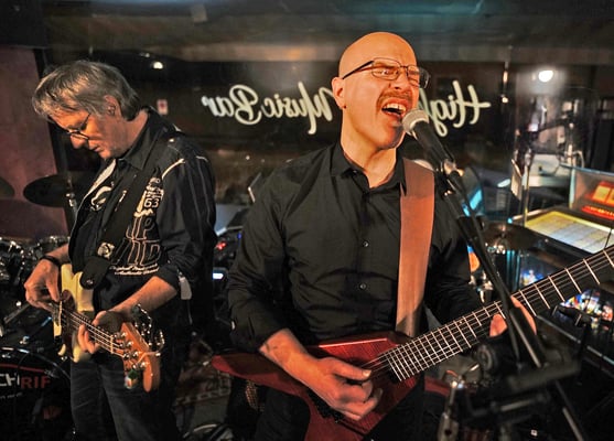 Roberto D’Agostini fotografiert von Willy Surbeck im Highspeed Music Bar, Binningen