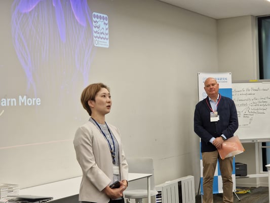 IOI Alumnus Emi Shimada and Moderator, F Bozzato