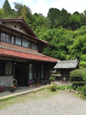 柿渋染めギャラリー布一途玄関
