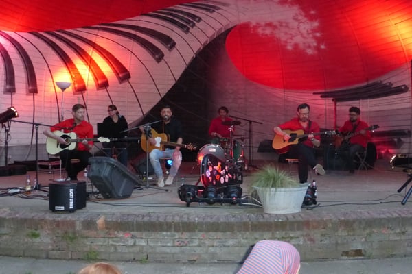 Eröffnungsband 2015 "Volver"