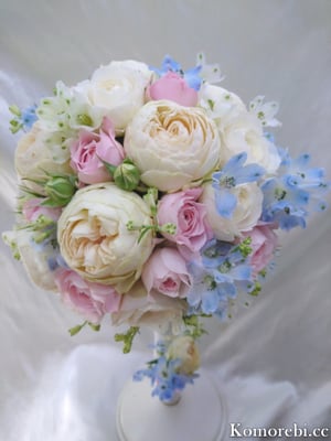 ￥10000　19x18x18　ブートニア込み