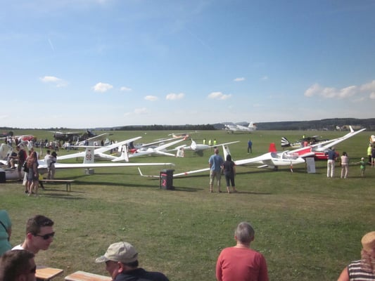 Segelflugzeug-Flightline