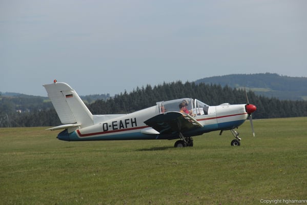 Die Morane ist in vielen Luftsportvereinen das treue Arbeitspferd