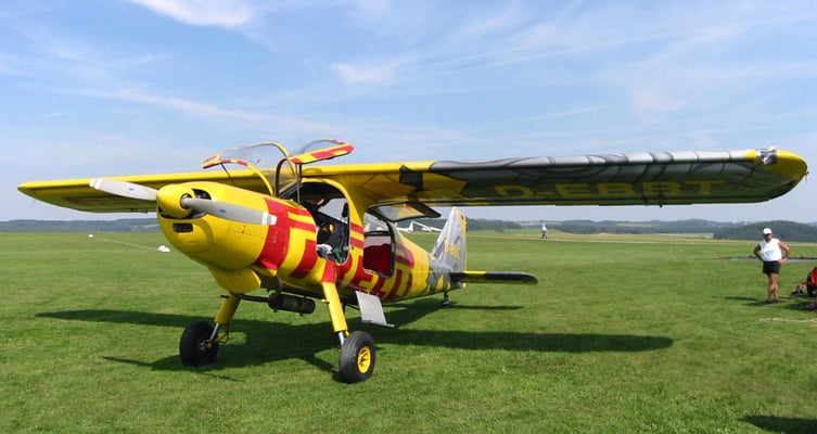 Pirelli Fallschirmsprung-Team - Dornier Do-27 - D-EBBT