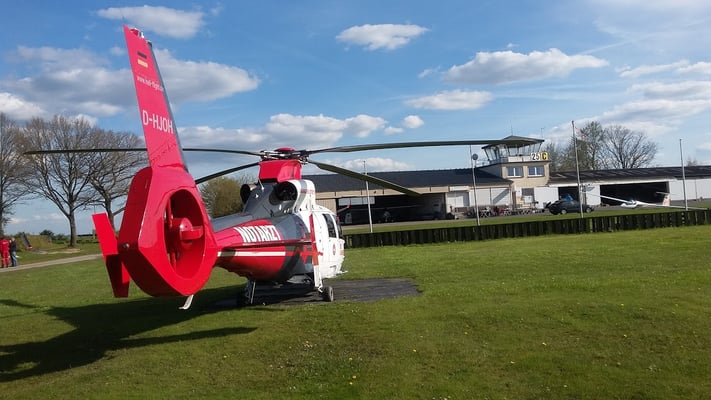 Rettungshubschrauber "Christoph Nürburgring" zu Besuch  in Wershofen (Foto: Hubert Raaf)