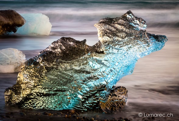 Natürliche Eisskulptur, Island