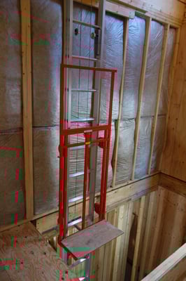 荷揚げ機　ボード荷揚げ