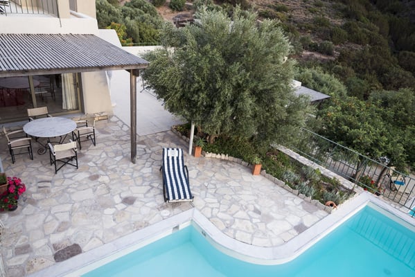 Istron Bay-Villa "Daphne"