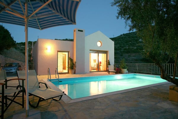 Istron Bay-Villa "Artemis"