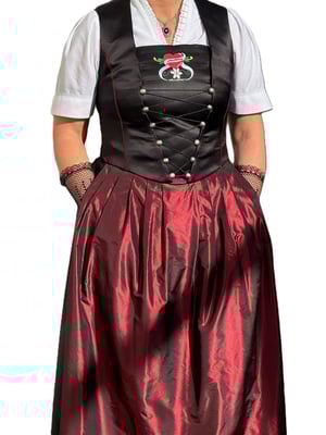 Luzerner Landtracht; Preis auf Anfrage (auch Einzelteile)