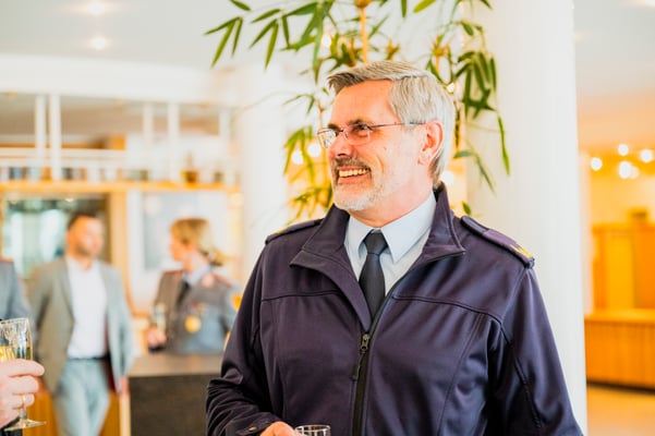 Landesvorsitzenden Lutz Meier des Landesverbandes West begrüsste die Teilnehmer der Tagung