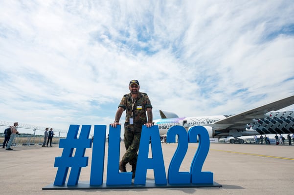 Andreas Rückewoldt auf Fotospaziergang auf der ILA