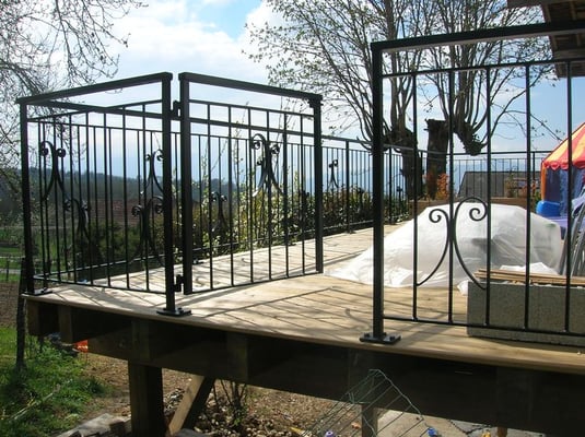 Ouvrage sur mesure à Grenoble, garde corps en fer forgé.