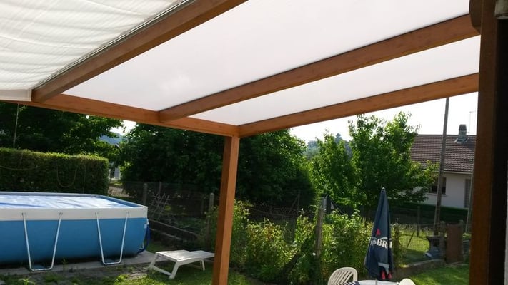 installation d'une pergola aluminium sur mesure
