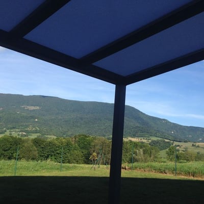 mise en place d'une pergola aluminium