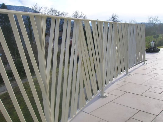 Garde corps sur mesure en fer forgé noir, fabrication artisanale et français à grenoble