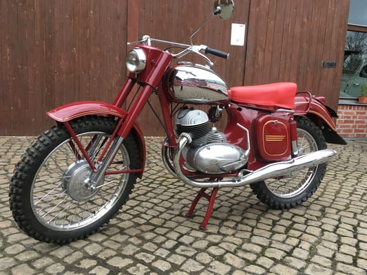 Jawa 554