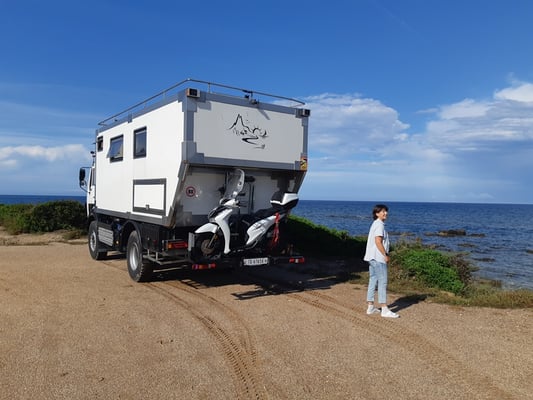 beide können wieder lachen