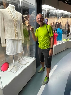 Roger Federers Wimbleton Tenue bei seinem ersten Sieg