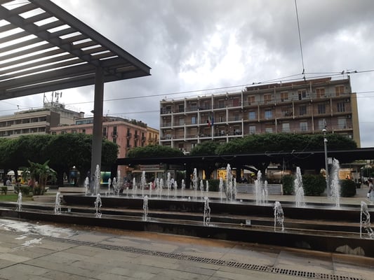 dazwischen sind auch modernere Bauten aus der zweiten Hälfte des letzten Jahrhunderts