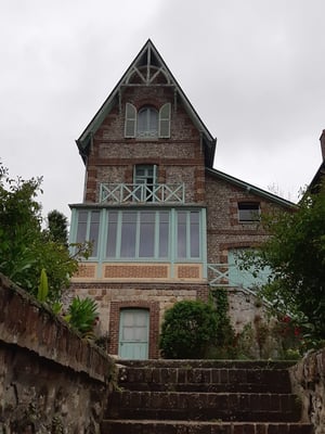 Schöne Häuser, manchmal nur 3 m breit