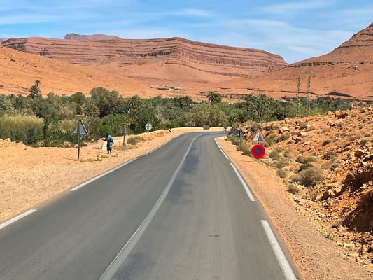 und wir landen in der Ziz Schlucht