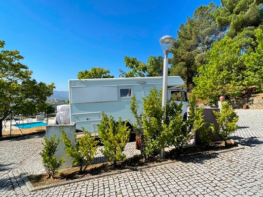 auf dem Weg in Vinhais leeren wir das Abwasser ...