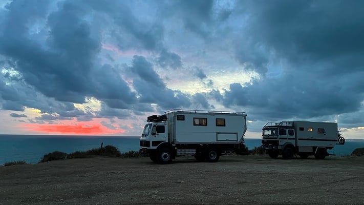 und die Wolken sorgen für eine grandiose Stimmung am Himmel