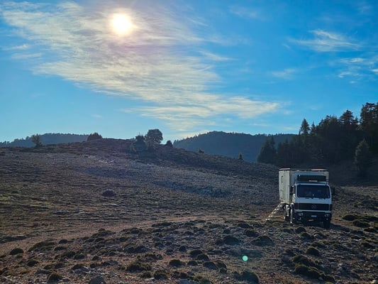 bereits am Morgen Sonne und blauer Himmel, aber 0°C - bitter kalt